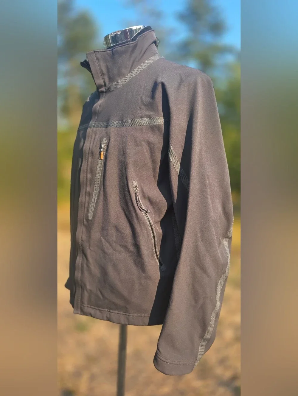 Mountain Hardwear mens size